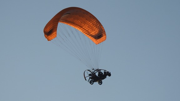 Paramotor flying lessons