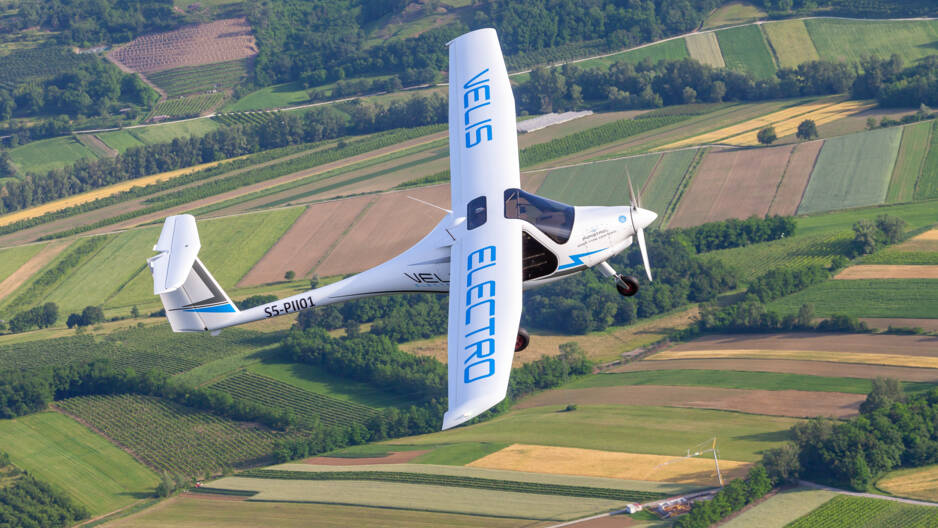 Flugunterricht Elektroflugzeug Aachen