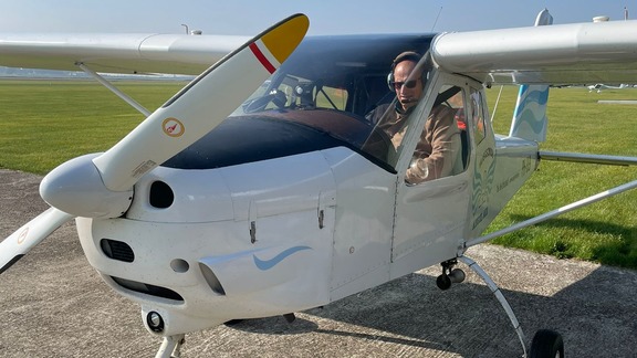 Basic flying lesson Zeeland