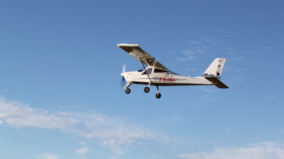 Tecnam scenic flight Ursel 