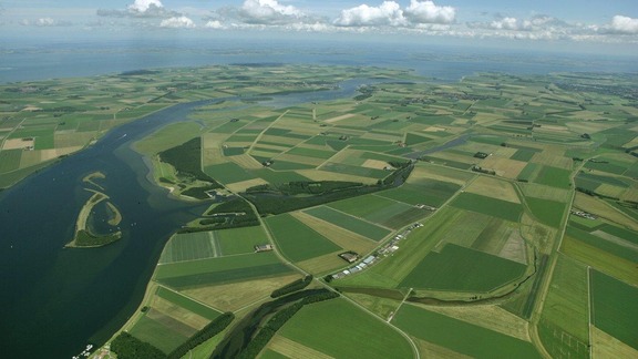 Vliegveld Midden-Zeeland 