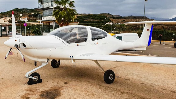 Diamond DA40 flying lesson Málaga